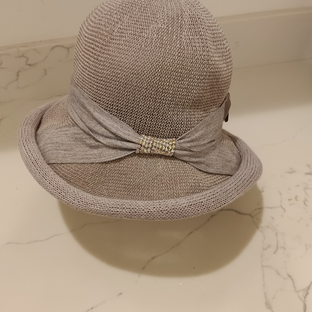 Jeanne Simmons Gray Women's Dress Hat with Sequins